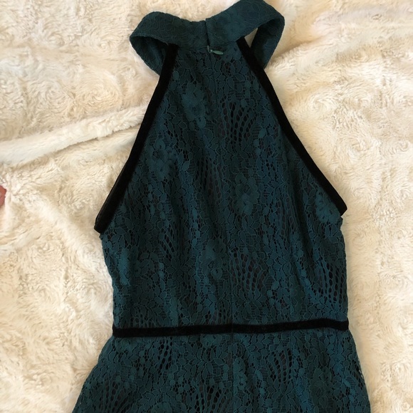 Lulus dark green formal dress from current season! - Picture 8 of 8